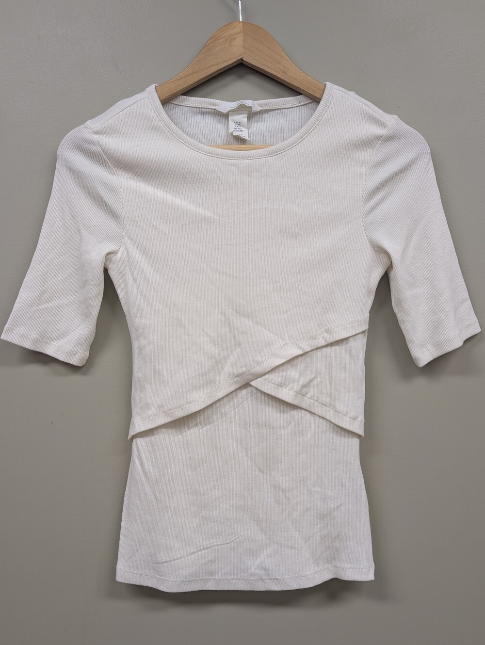 NWT H&M MAMA Before & After Maternity/Nursing Top size xs Off-white